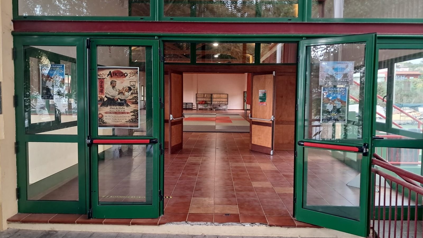Entrada del Centro Sociocultural Fuente del Lomo, sede de Kaika Dojo